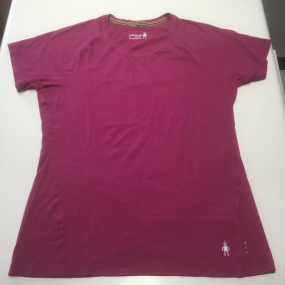Woman’s Smartwool Short Sleeve T-shirt - Picture 2 of 11